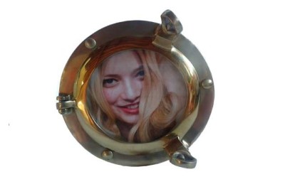 Porthole frame