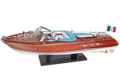 Motor Yacht, Ideale come regalo originale.