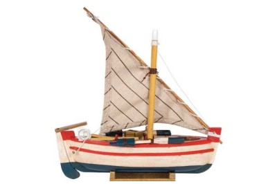 Llaut, decoration for seafood.