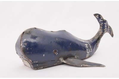 Baleine en métal